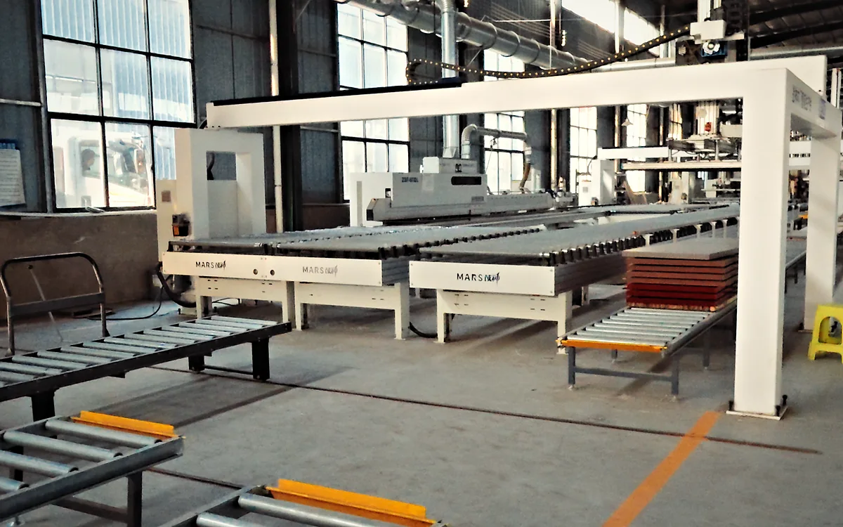 Automated edge-banding line with gantry handling — QianMu door factory